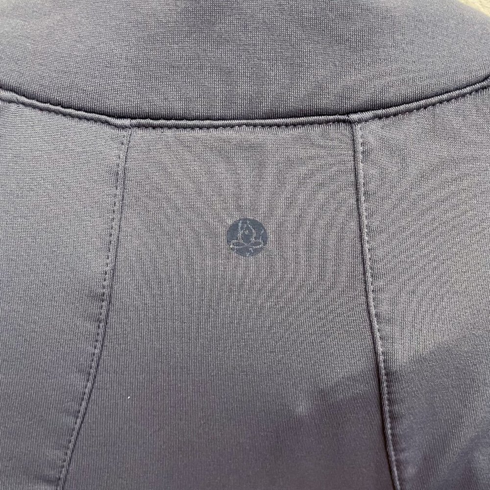 Apana Yoga Jacket - Picture 4 of 11